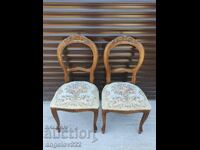 Beautiful vintage chairs array!!!