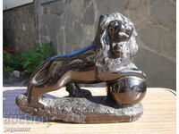 old natural anthracite lion statuette figure