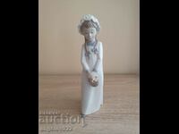 Spanish DAO porcelain figure