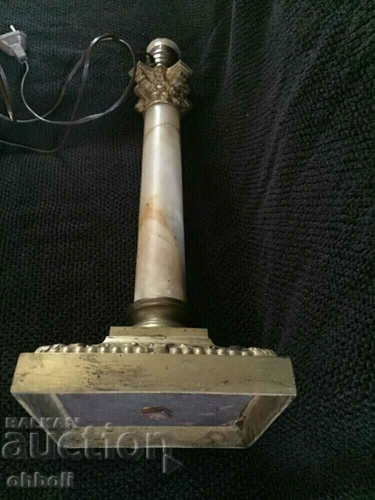 Delivery of Classic lamp