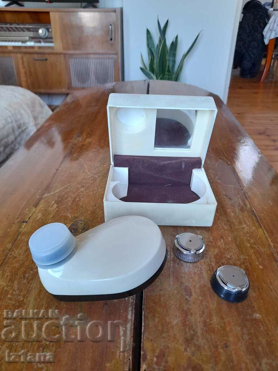 Auction Old Sputnik 2 mechanical shaver Auction Old Sputnik 2 mechanical shaver