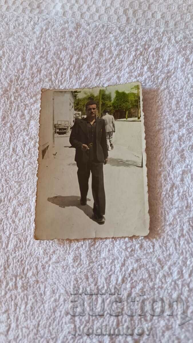 Photo Dobrich Man on a walk