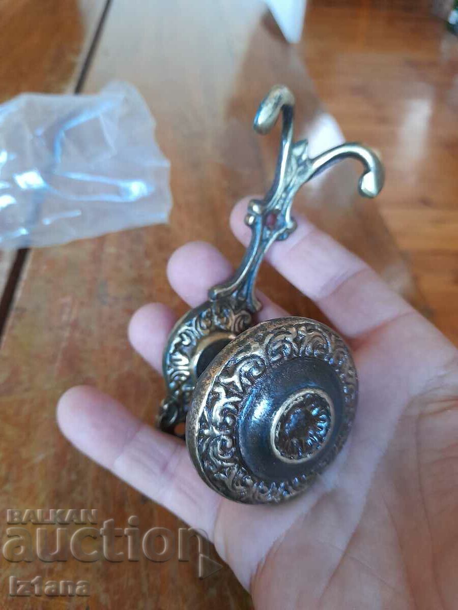 Παράδοση Παλιά κρεμάστρα ρούχων Παράδοση Παλιά κρεμάστρα ρούχων