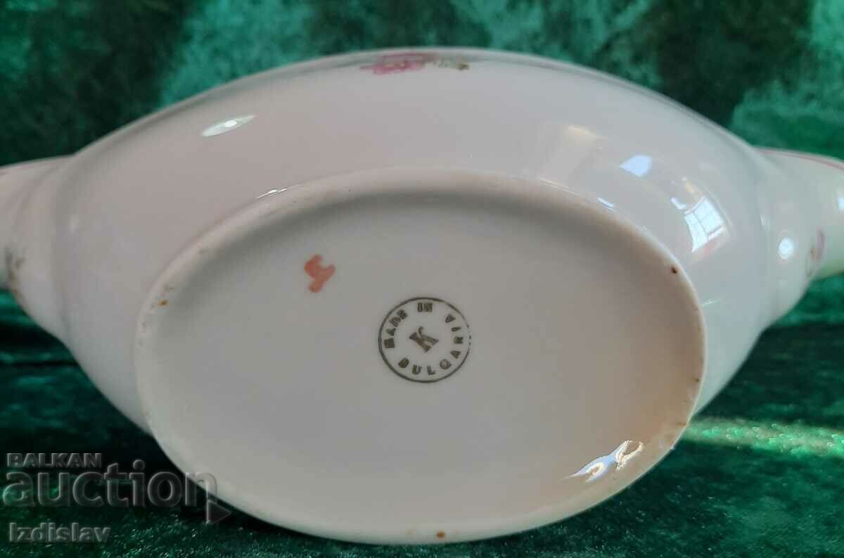 Παράδοση Βουλγαρικό πιατάκι από πορσελάνη, Kitka