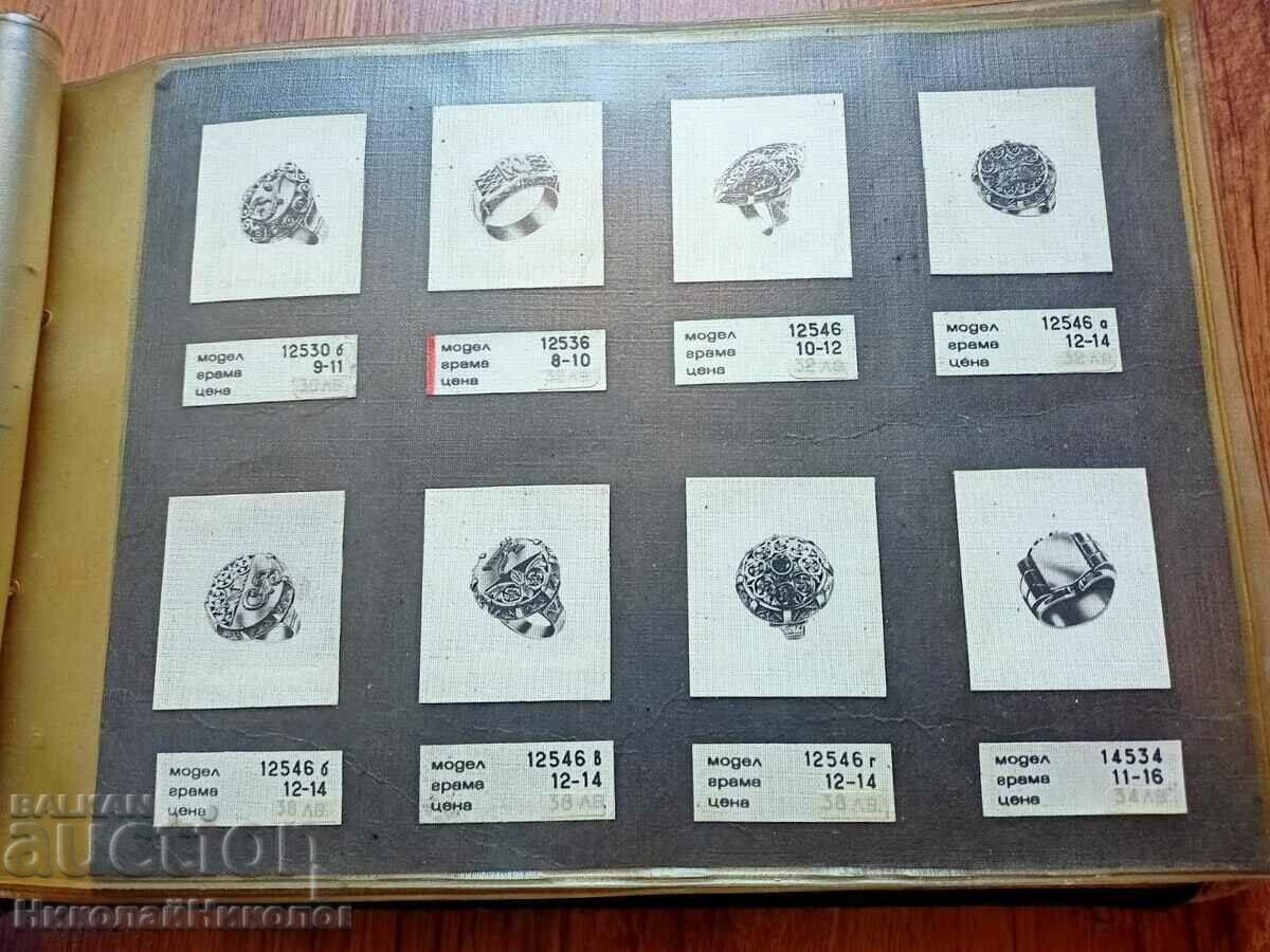 Delivery of JEWELRY OLD PHOTO ALBUM JEWELRY RINGS 428 MODELS G889