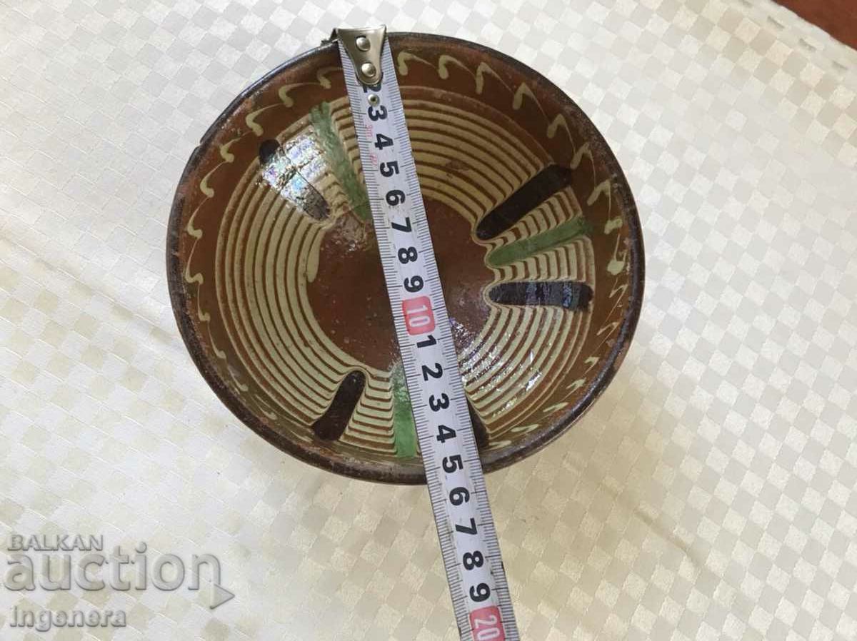 Delivery of OLD CERAMIC DEEP PANCY BOWL Delivery of OLD CERAMIC DEEP PANCY BOWL