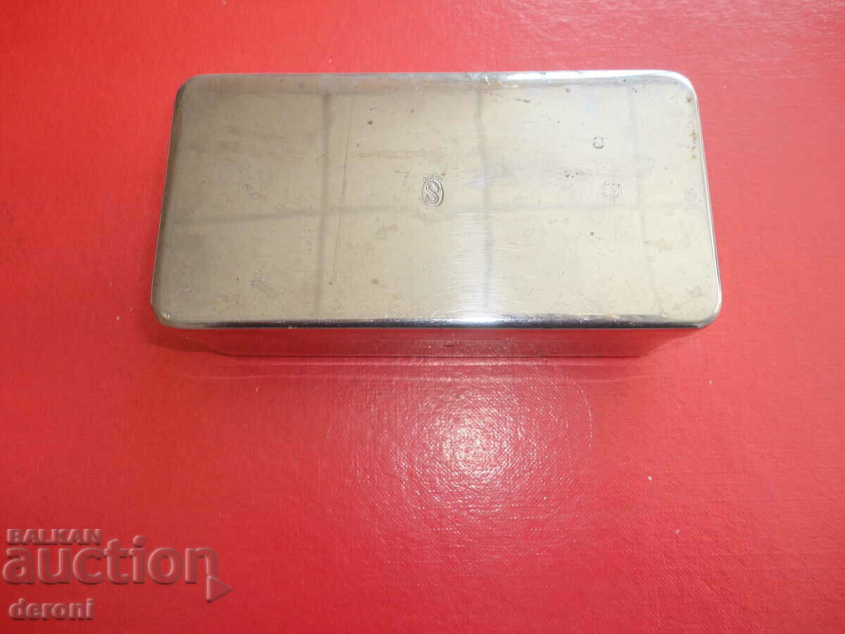 Antique metal medical tool box - 5 Antique metal medical tool box - 5