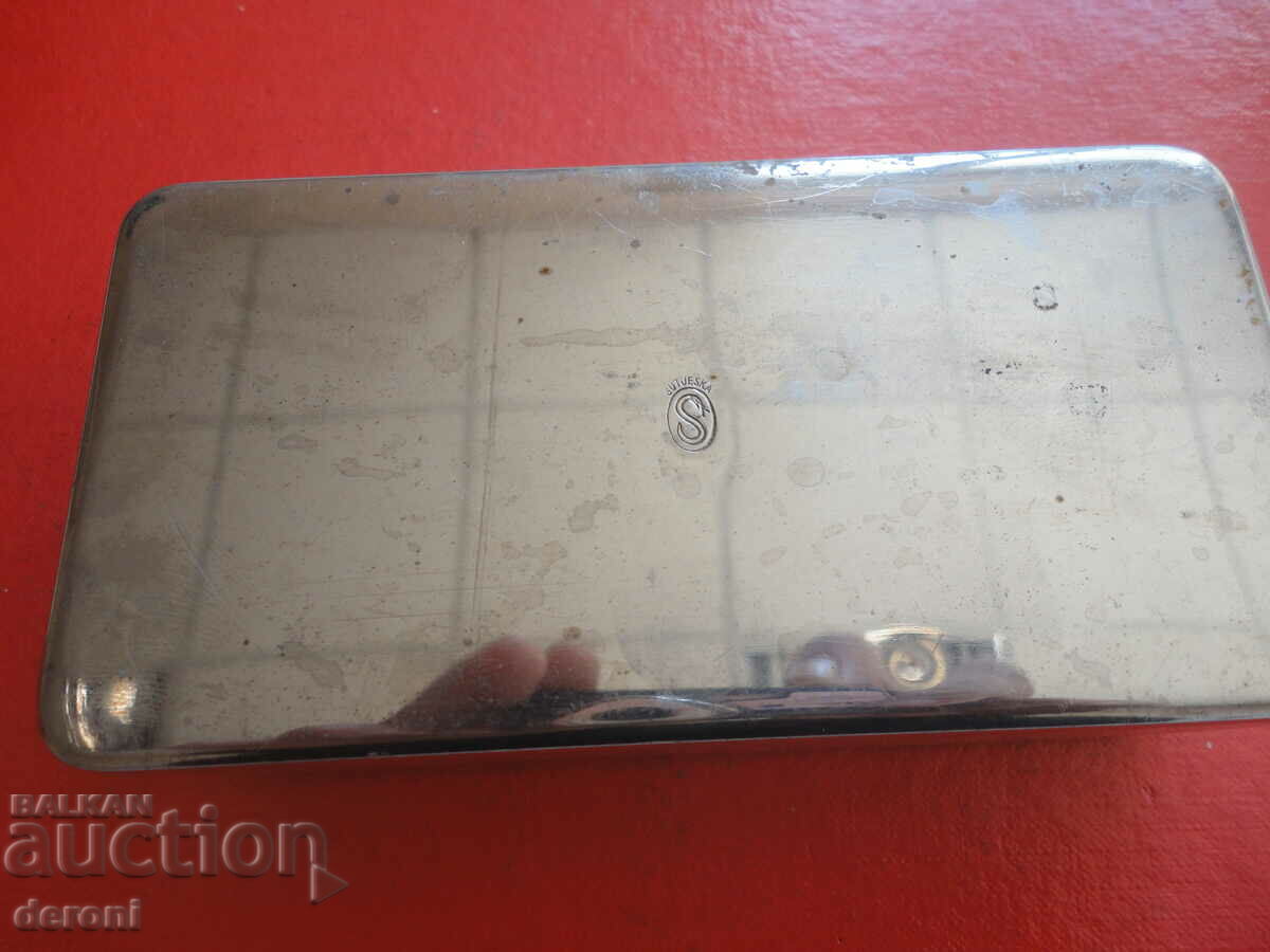 Antique metal medical tool box - 7 Antique metal medical tool box - 7