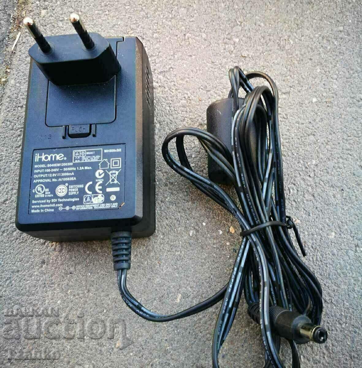 Delivery of Power adapter 12V/ 3A