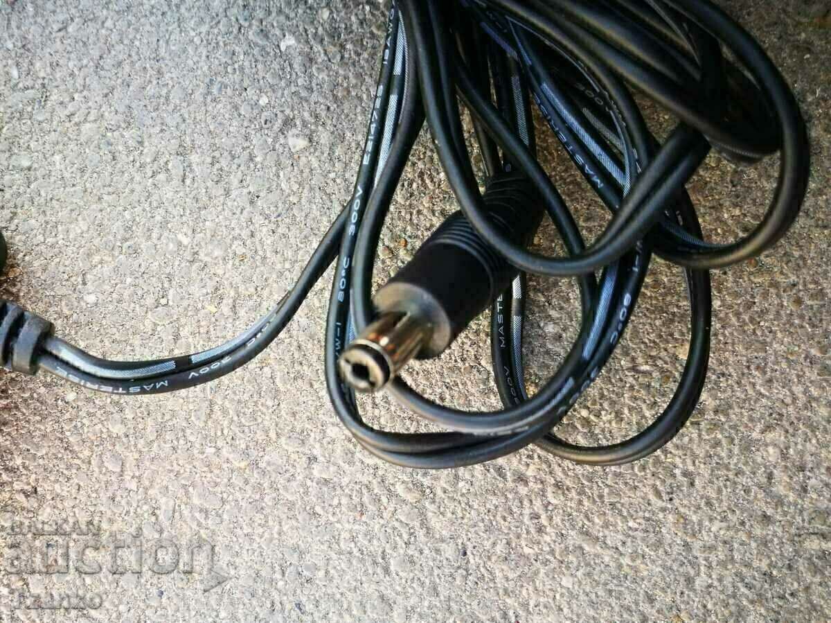 Power adapter 12V/ 3A - 5