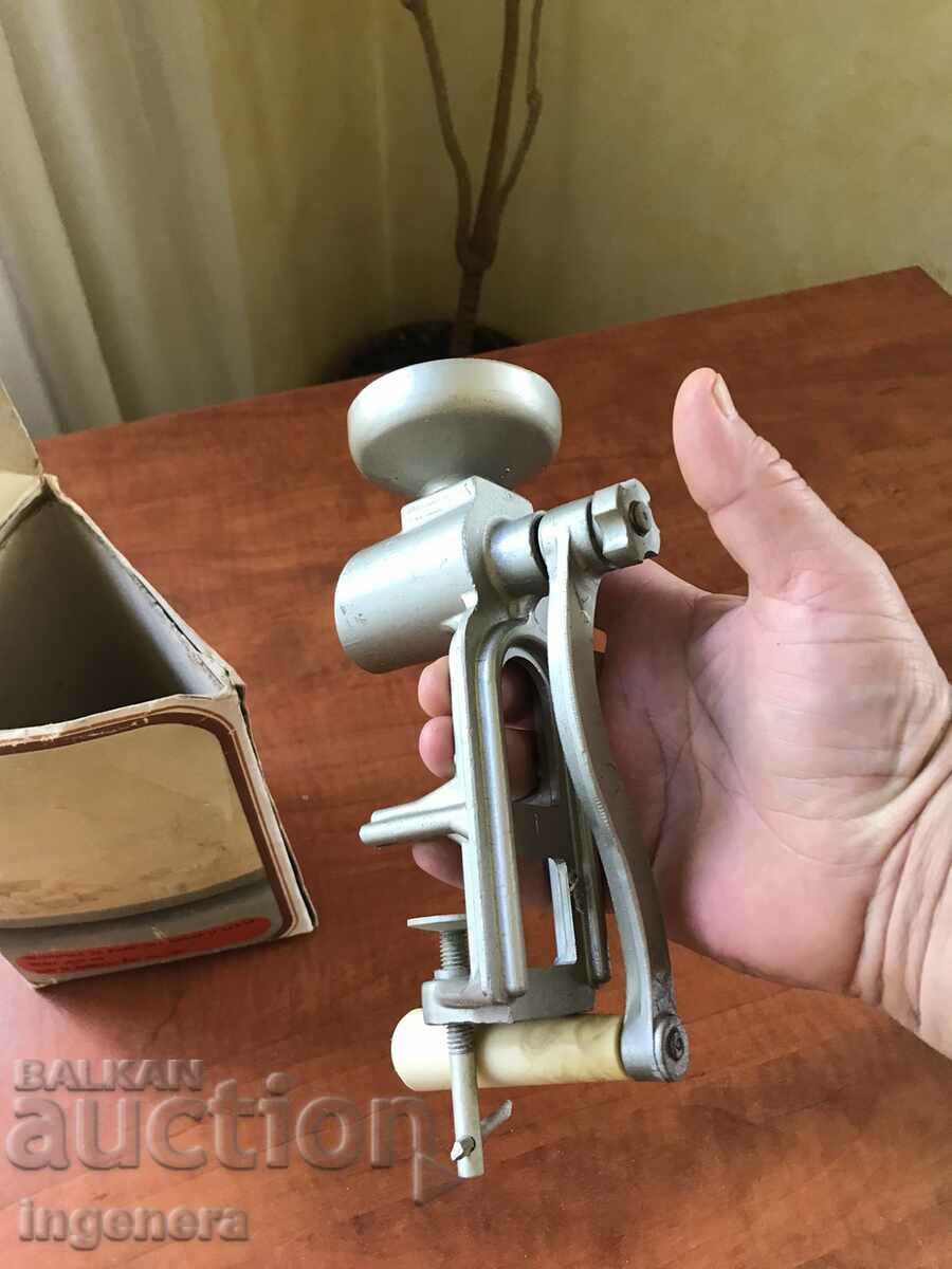 MILL MILL NEW WITH PACKAGING-BULGARIA with price 45.00 BGN | € 23.01 MILL MILL NEW WITH PACKAGING-BULGARIA with price 45.00 BGN | € 23.01