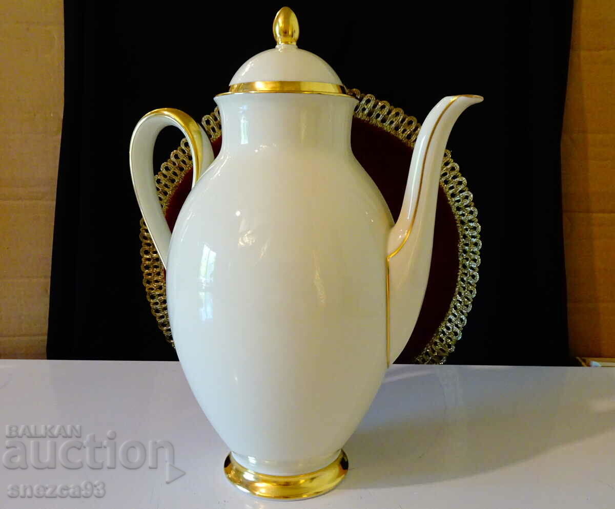 Furstenberg bone china jug, gold.