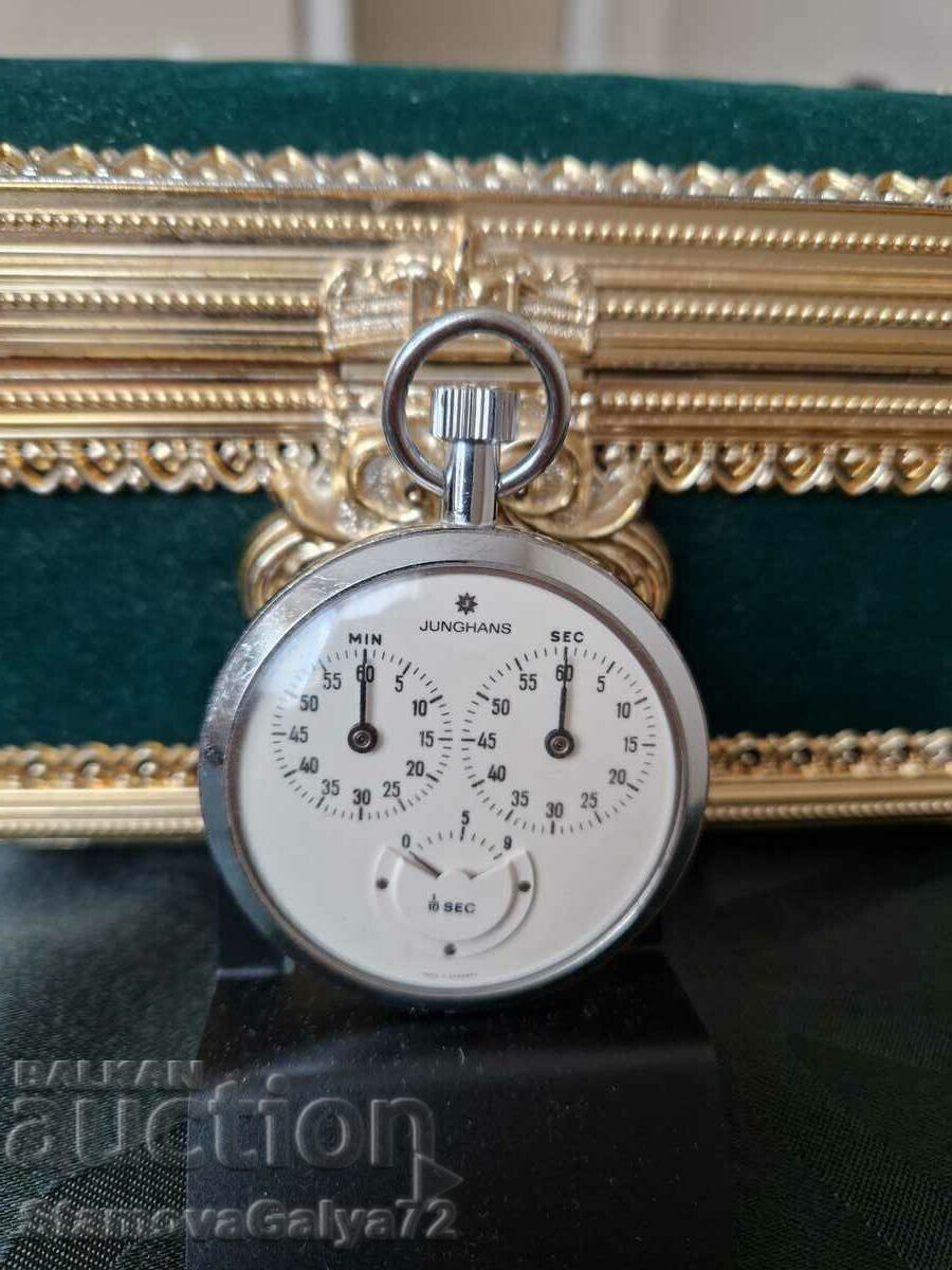 Колекционерски антикварен немски хронометър Junghans с цена 197.00 лв. | € 100.72 Колекционерски антикварен немски хронометър Junghans с цена 197.00 лв. | € 100.72