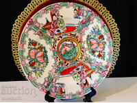 Rose Medallion Chinese porcelain plate, Macao.