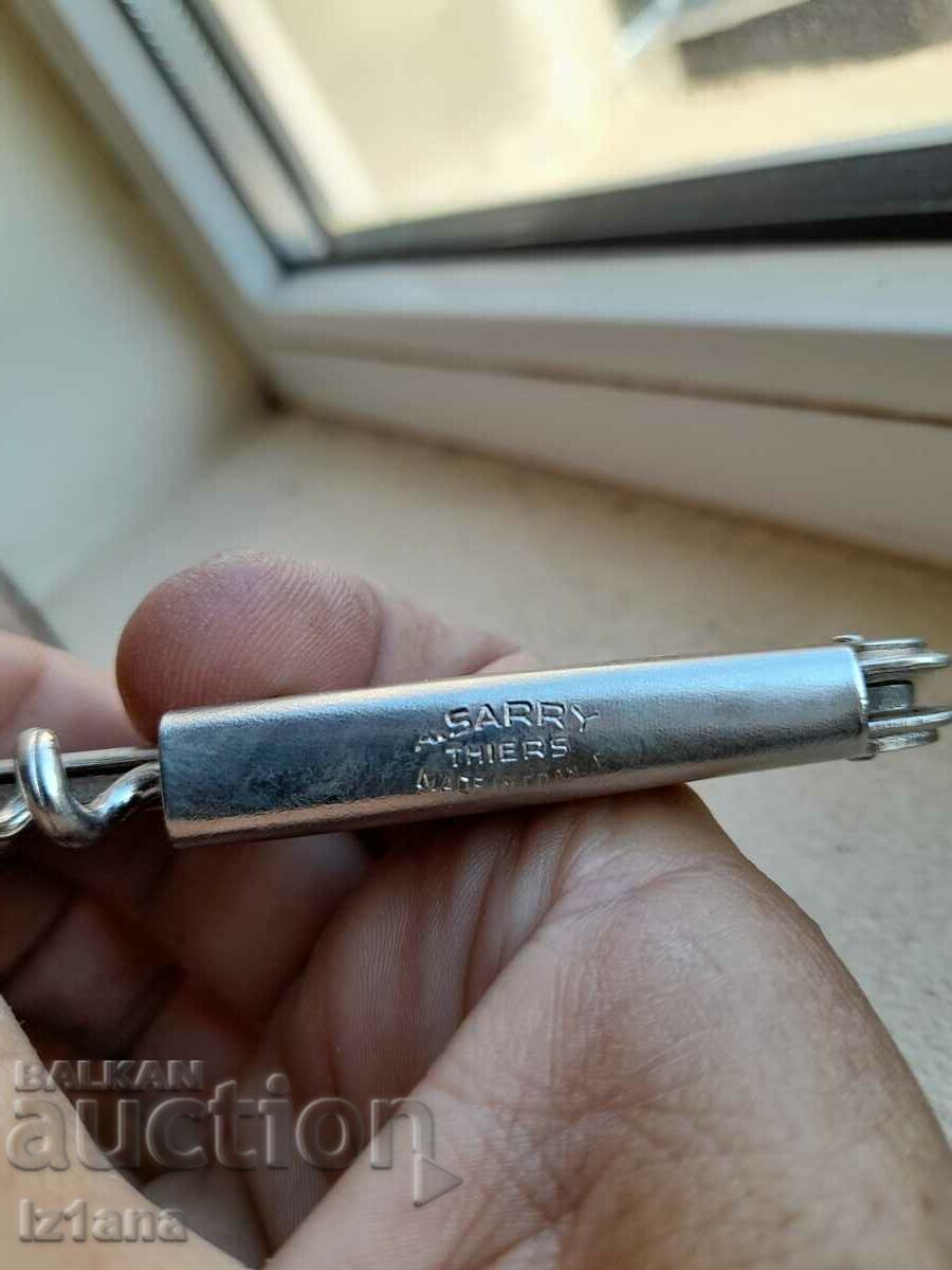 Delivery of Opener, corkscrew, knife Johnnie Warlker Delivery of Opener, corkscrew, knife Johnnie Warlker