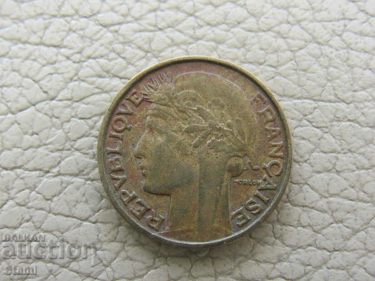 Delivery of France, 50 centimes 1932, 132 W