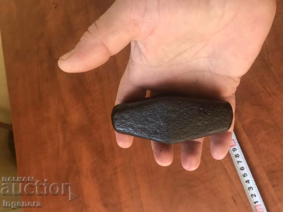 STONE HAMMER-600 GR. - 6 STONE HAMMER-600 GR. - 6