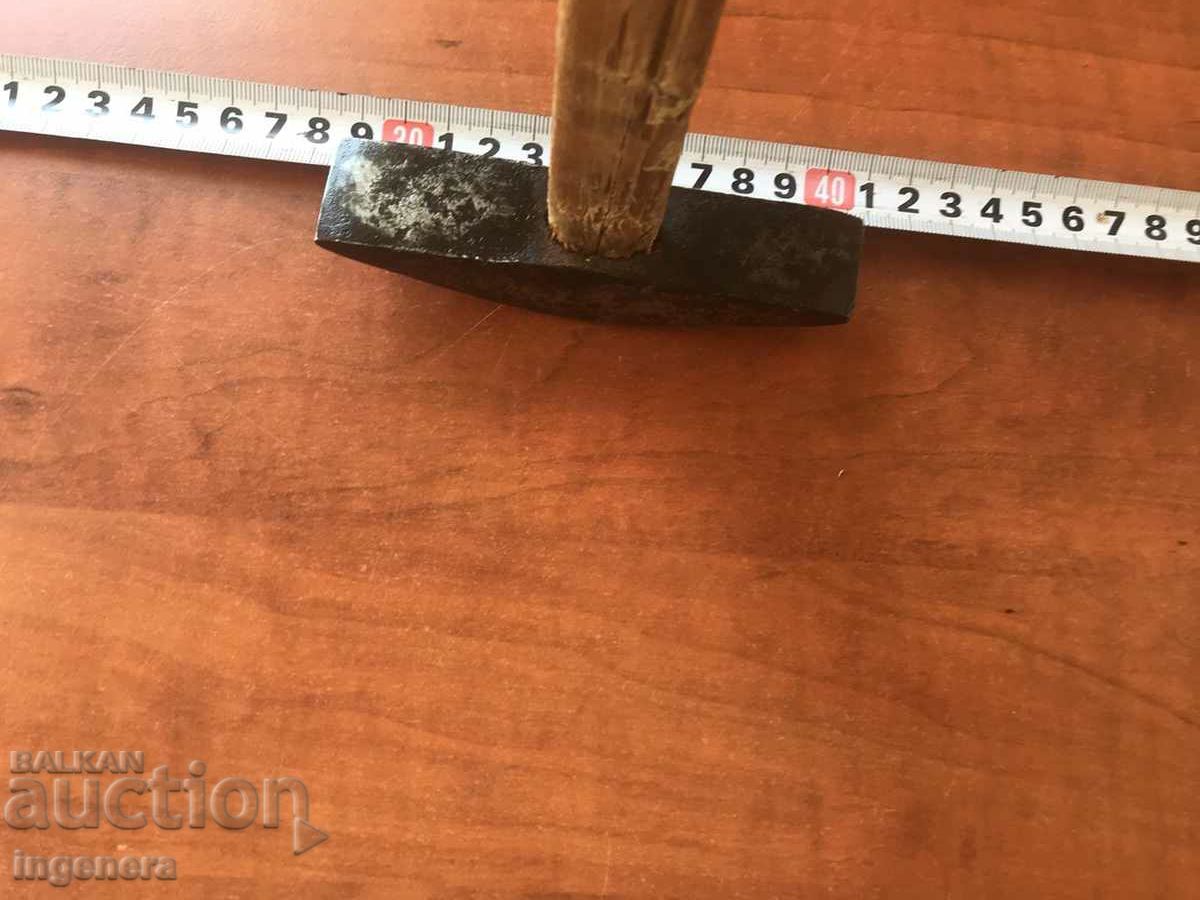 Delivery of HAMMER HAIR GLUING HAMMER Delivery of HAMMER HAIR GLUING HAMMER