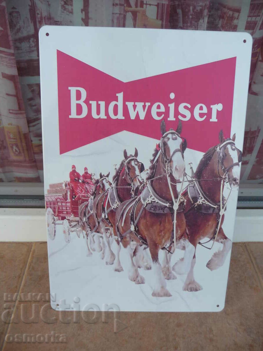 Μεταλλική επιγραφή Budweiser άλογα με ένα βαγόνι γεμάτο κιβώτια μπύρας με μπύρα