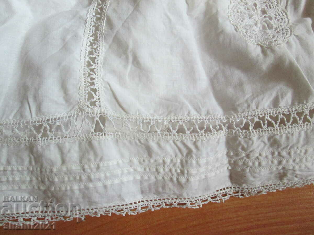 Auction 50s children's dress with lace Auction 50s children's dress with lace