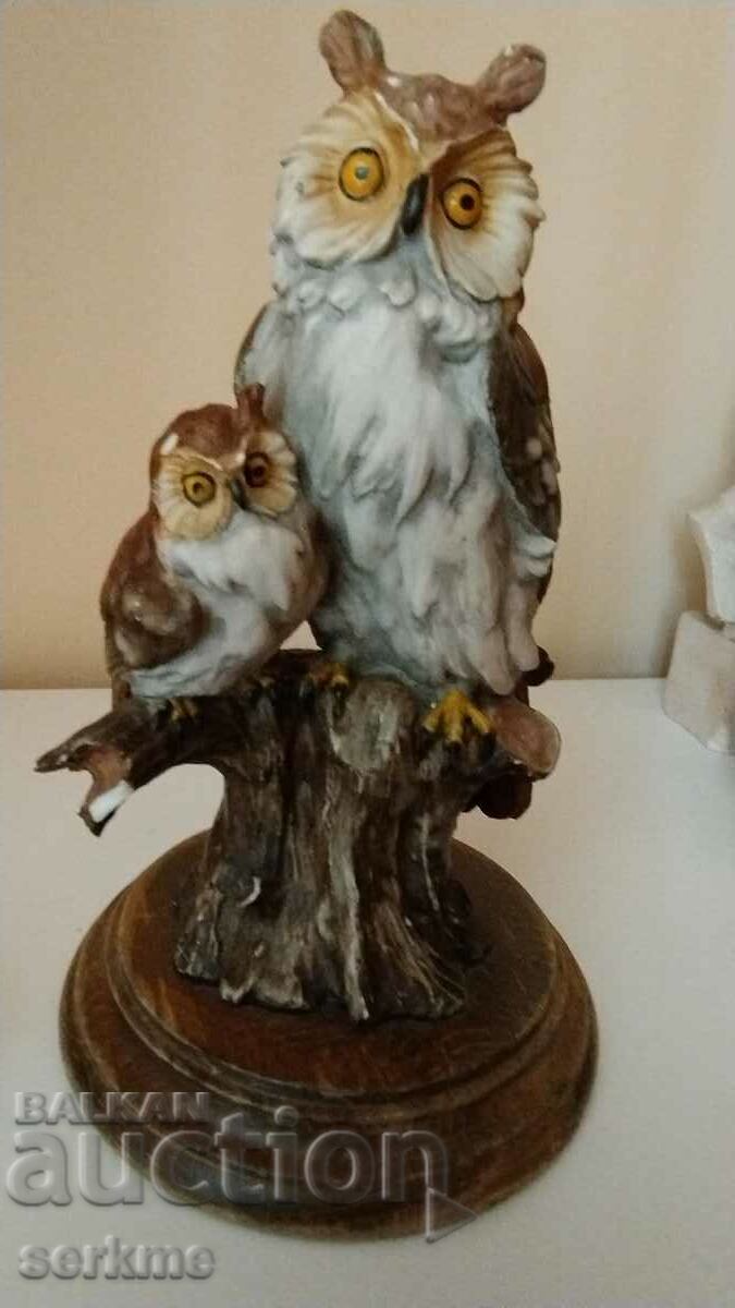 Polyresin figure. - 7 Polyresin figure. - 7