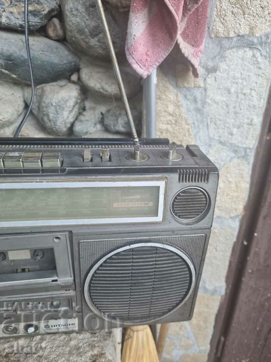 Delivery of Old Hitachi cassette player Delivery of Old Hitachi cassette player