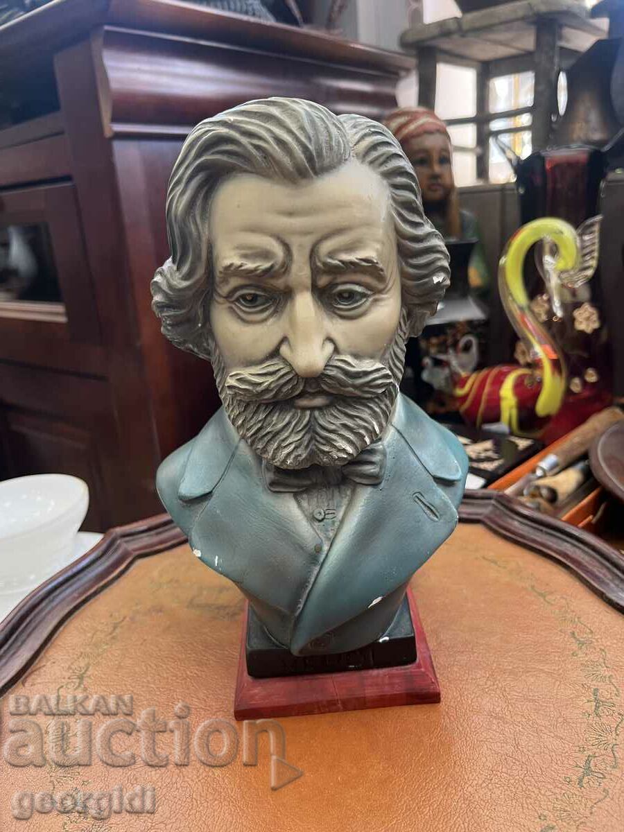 Sculpture / Bust of Giuseppe Verdi. #5822