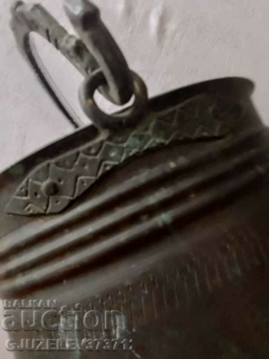 Συλλεκτικό αναγεννησιακό καζάνι αρκούδας - 7 Συλλεκτικό αναγεννησιακό καζάνι αρκούδας - 7