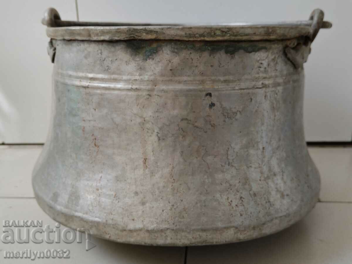 Tinned boiler, copper, water heater, copper copper vessel with price 118.00 BGN | € 60.33 Tinned boiler, copper, water heater, copper copper vessel with price 118.00 BGN | € 60.33