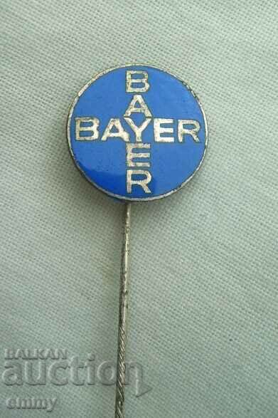 Insigna BAYER. E-mail