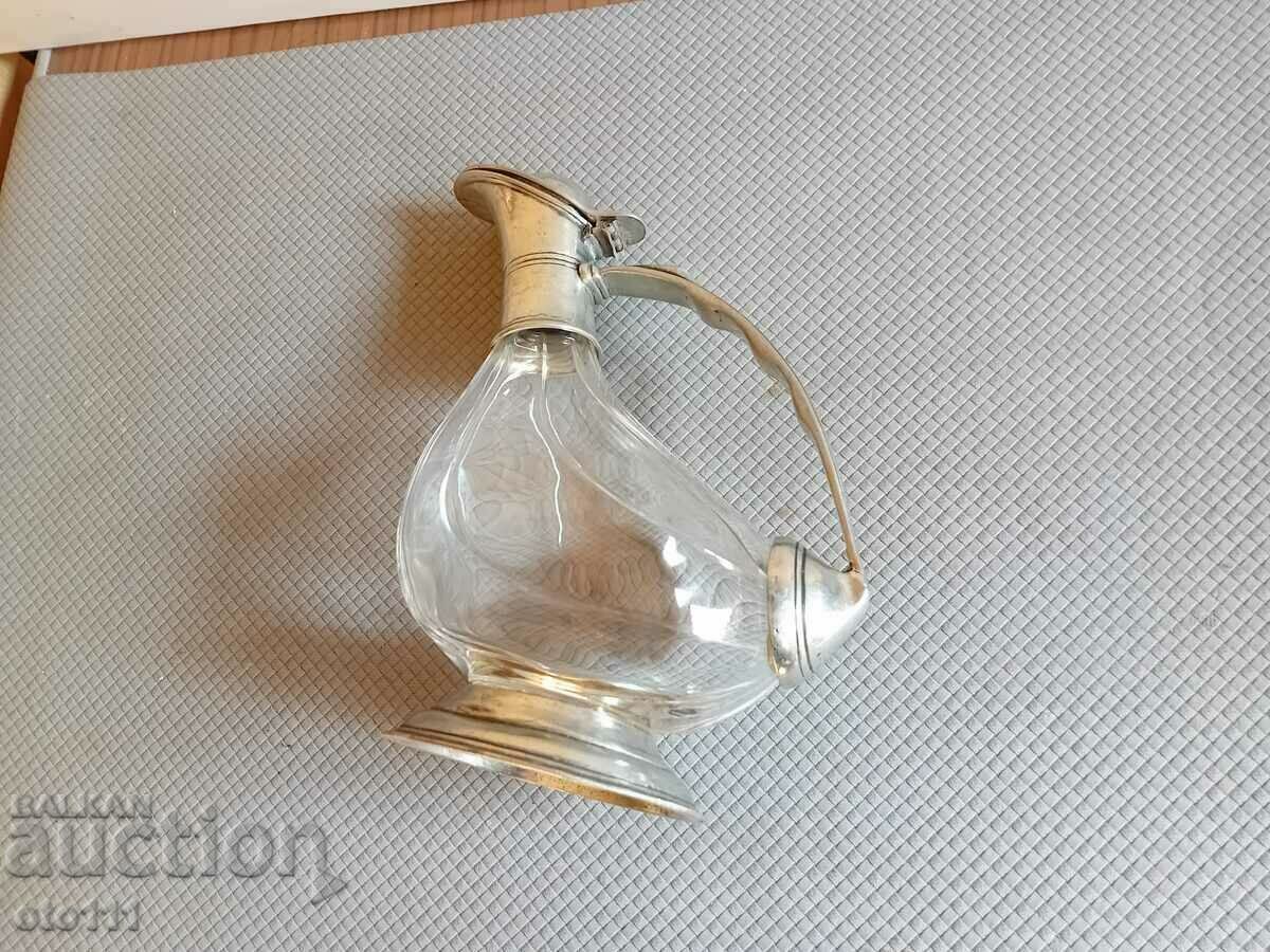 OLD POT WITH METAL FITTINGS - 6 OLD POT WITH METAL FITTINGS - 6