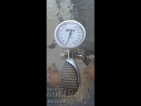 SENDO, monometer with pump for mechanical blood pressure apparatus