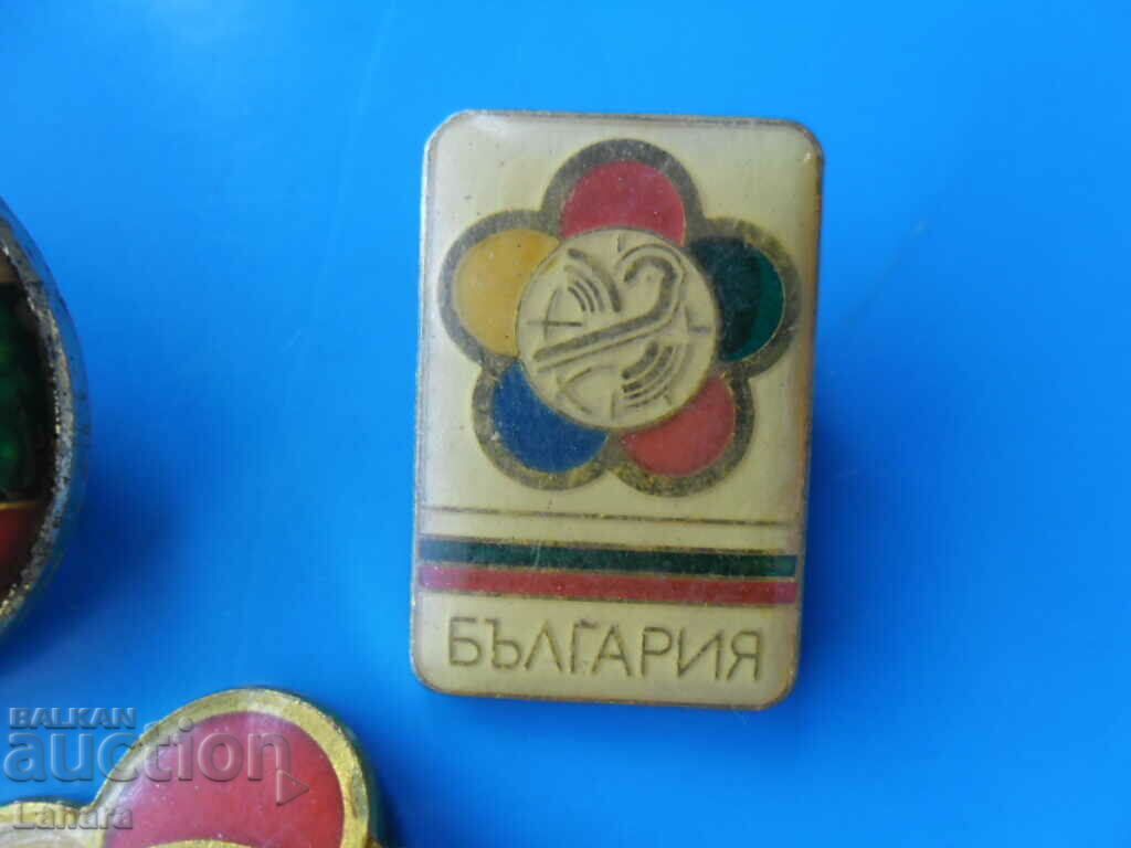 Auction Pins, badges Auction Pins, badges