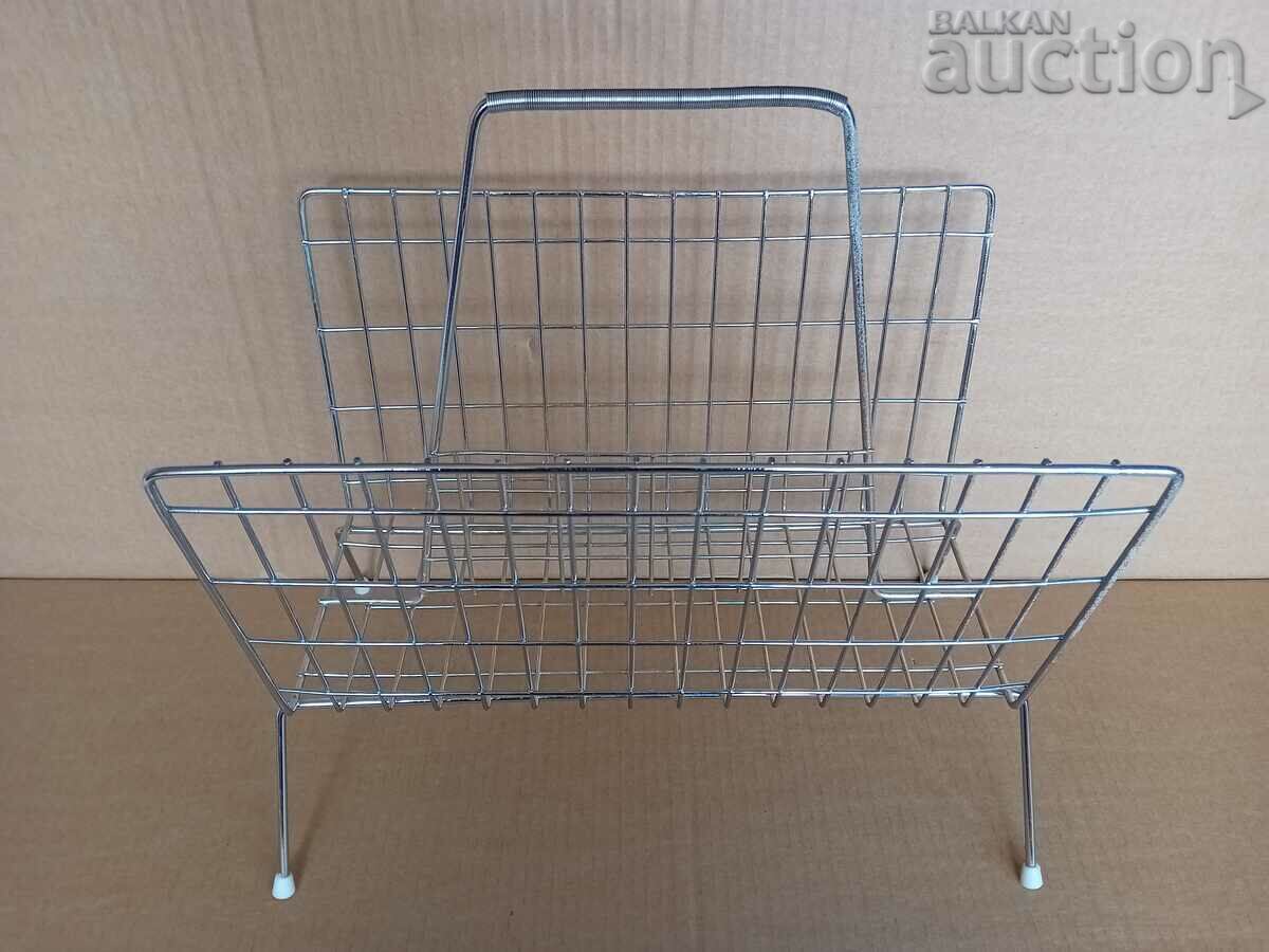 Παράδοση ρετρό vintage ράφι εφημερίδων και περιοδικών 70s χρώμιο Παράδοση ρετρό vintage ράφι εφημερίδων και περιοδικών 70s χρώμιο