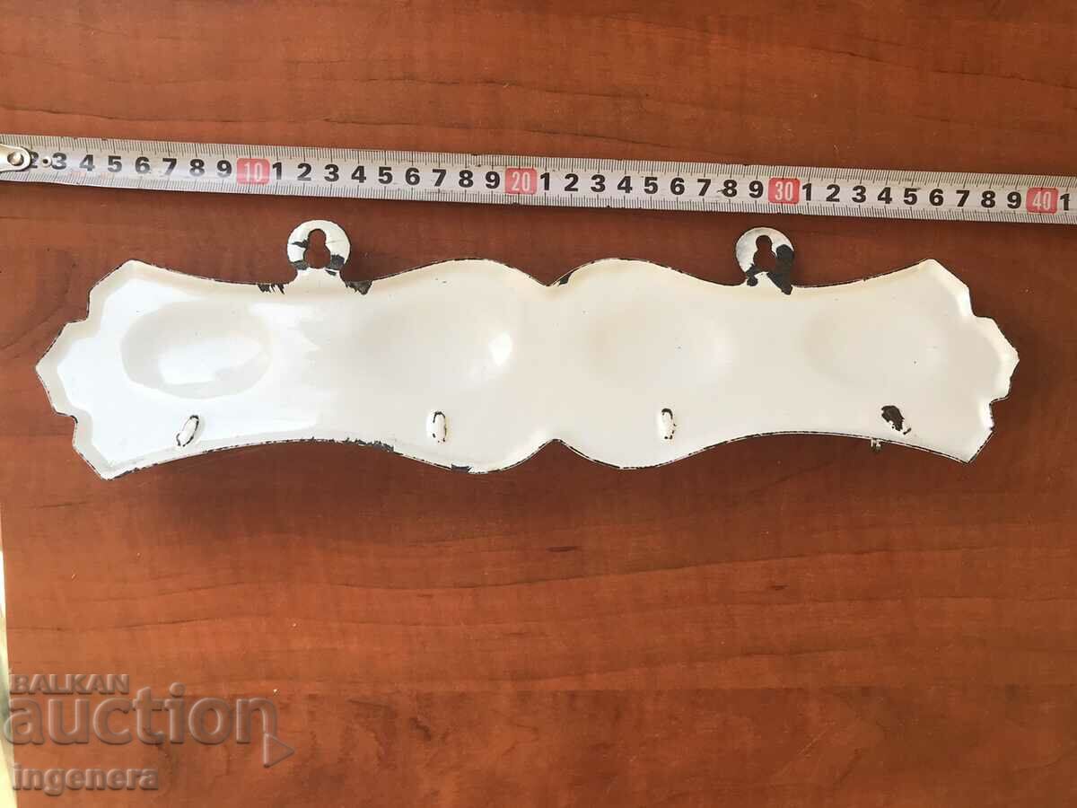 Auction ENAMELED KITCHEN HANGER SOCCA HANGER Auction ENAMELED KITCHEN HANGER SOCCA HANGER