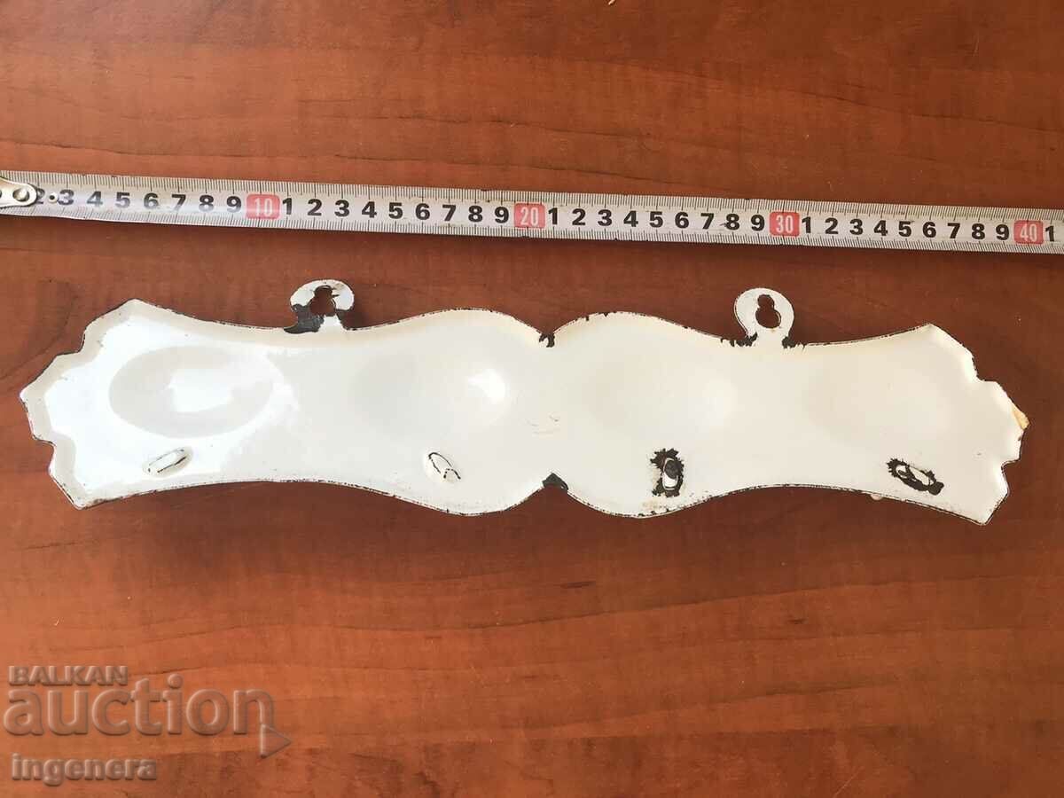 Auction ENAMELED KITCHEN HANGER SOCCA HANGER Auction ENAMELED KITCHEN HANGER SOCCA HANGER