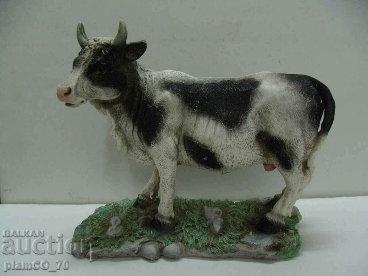 Nr.*7652 figura veche - vaca - dimensiune - 20 / 17 / 8,5 cm -