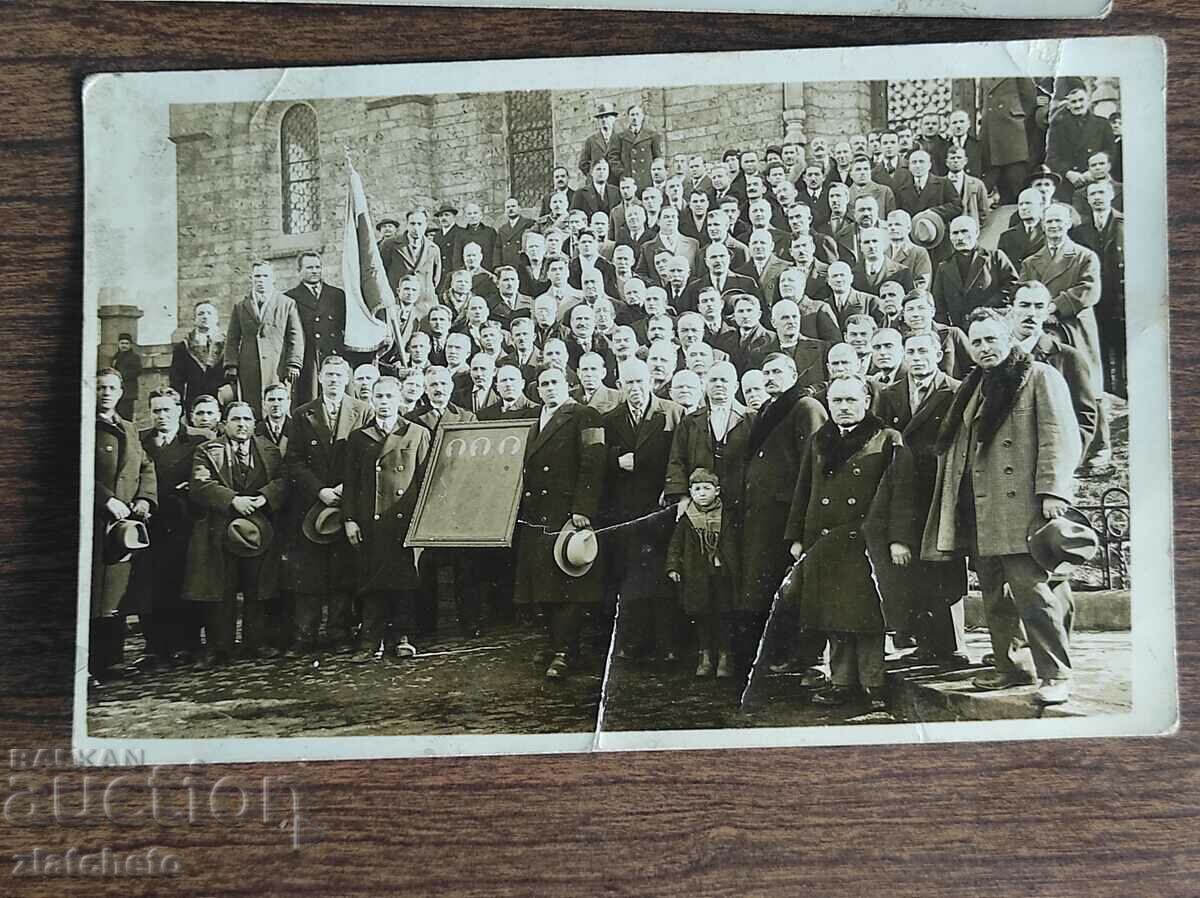 Delivery of Lot of 4 Old photos - "The Three Saints", the 100th anniversary Delivery of Lot of 4 Old photos - "The Three Saints", the 100th anniversary