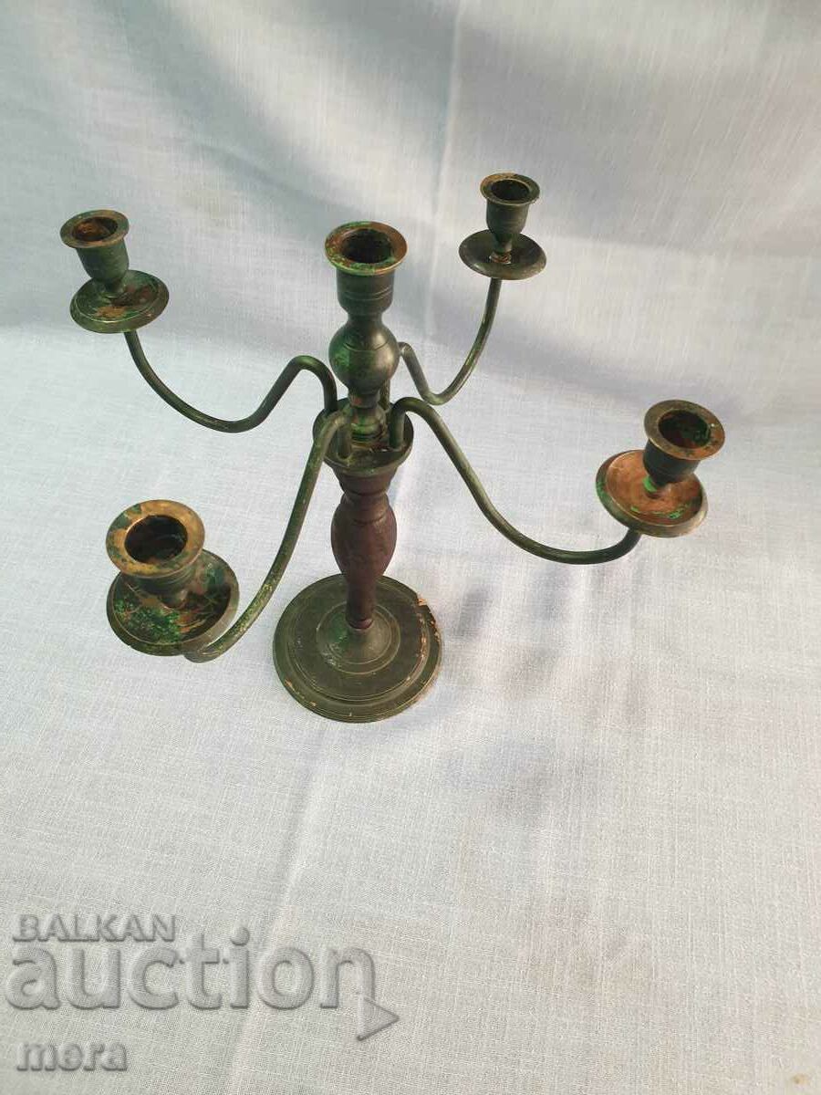 Antique copper candle holder with price 80.00 BGN | € 40.90 Antique copper candle holder with price 80.00 BGN | € 40.90