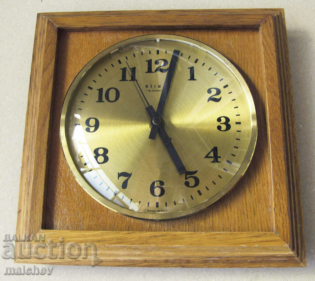 German Weimar Wall Clock Electromechanical 1970s