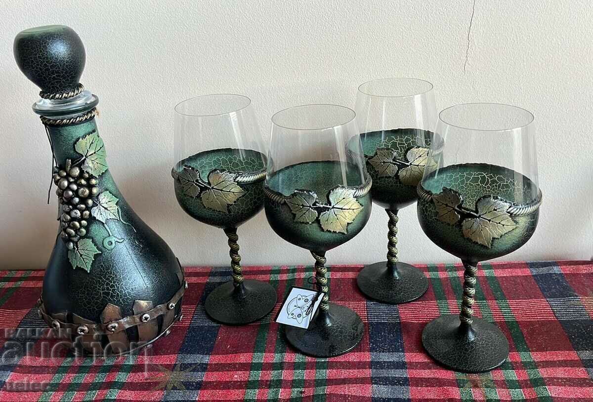 Set de vin pentru 4 persoane - nou