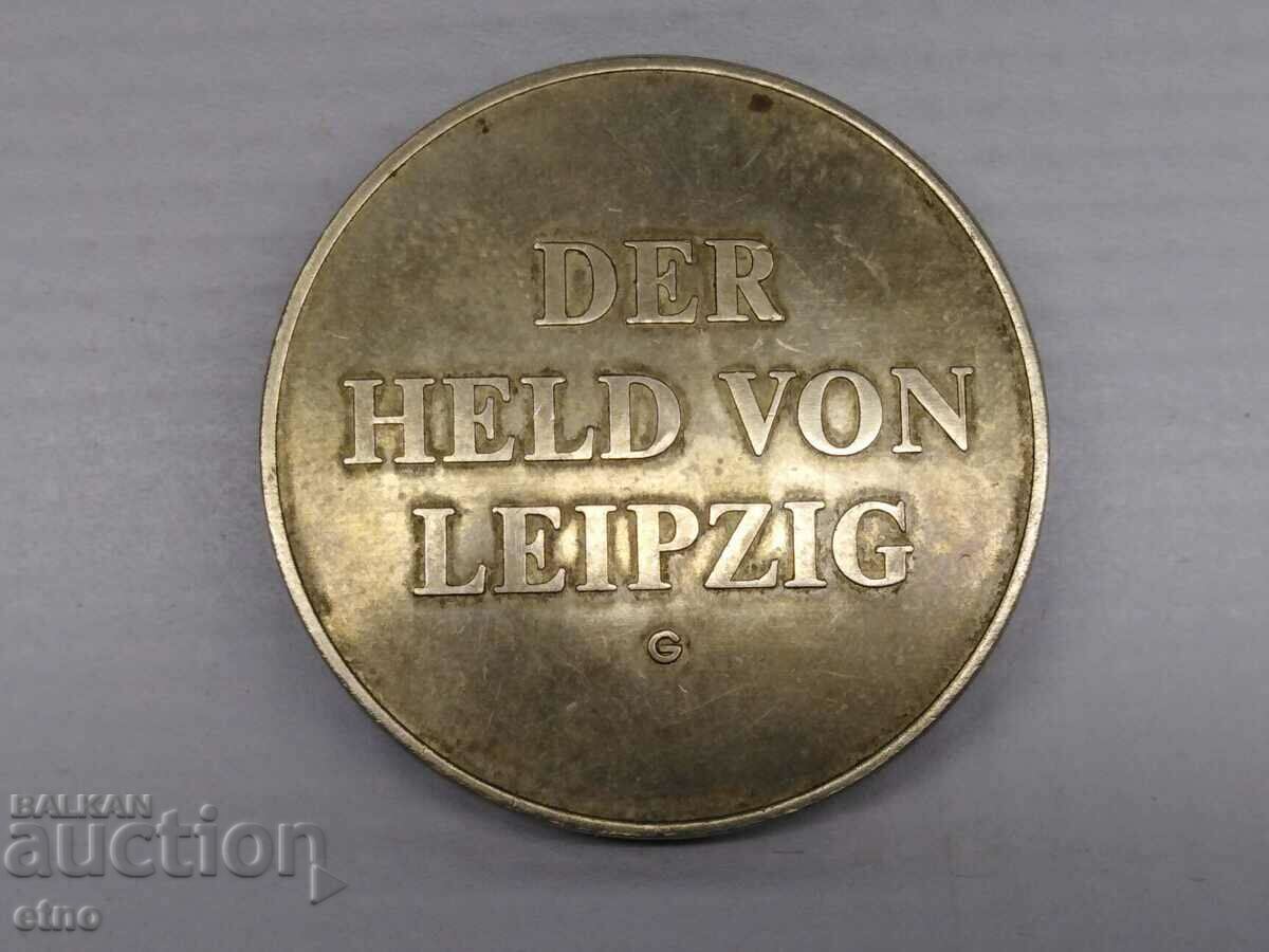 TABLE MEDAL "GEORGI DIMITROV LEIPZIG" with price 20.00 BGN | € 10.23 TABLE MEDAL "GEORGI DIMITROV LEIPZIG" with price 20.00 BGN | € 10.23