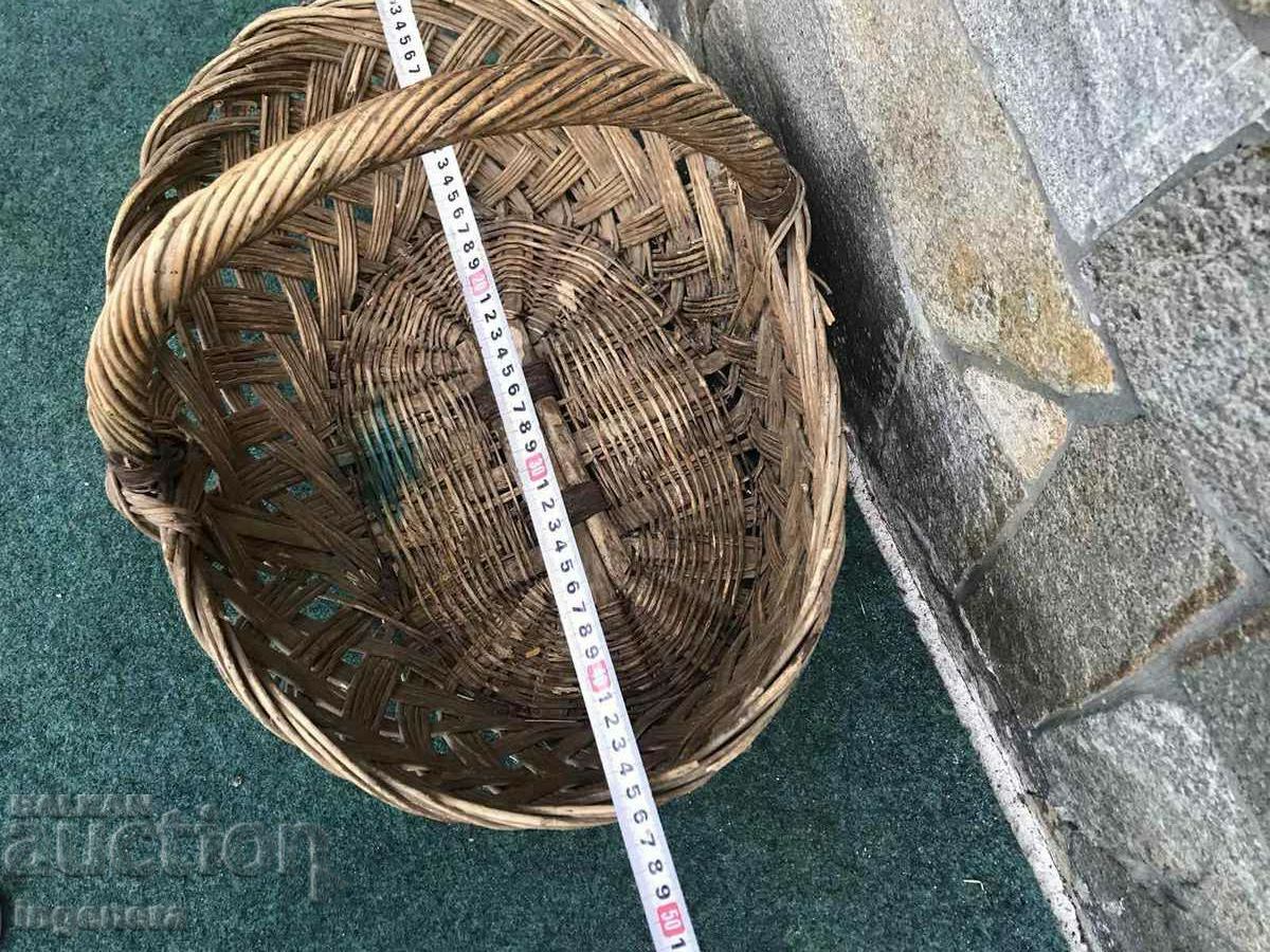 BASKET WICKED BASKET ANTIQUE - 6