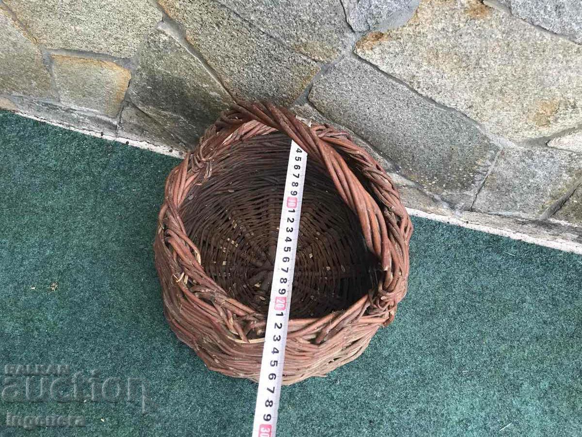 Auction BASKET WICKED BASKET ANTIQUE Auction BASKET WICKED BASKET ANTIQUE