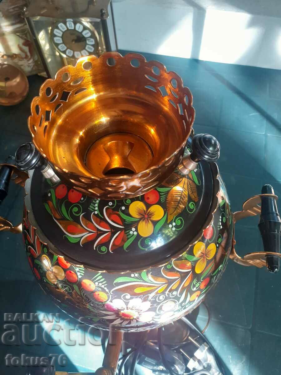 Delivery of A great hand-painted Russian samovar Delivery of A great hand-painted Russian samovar