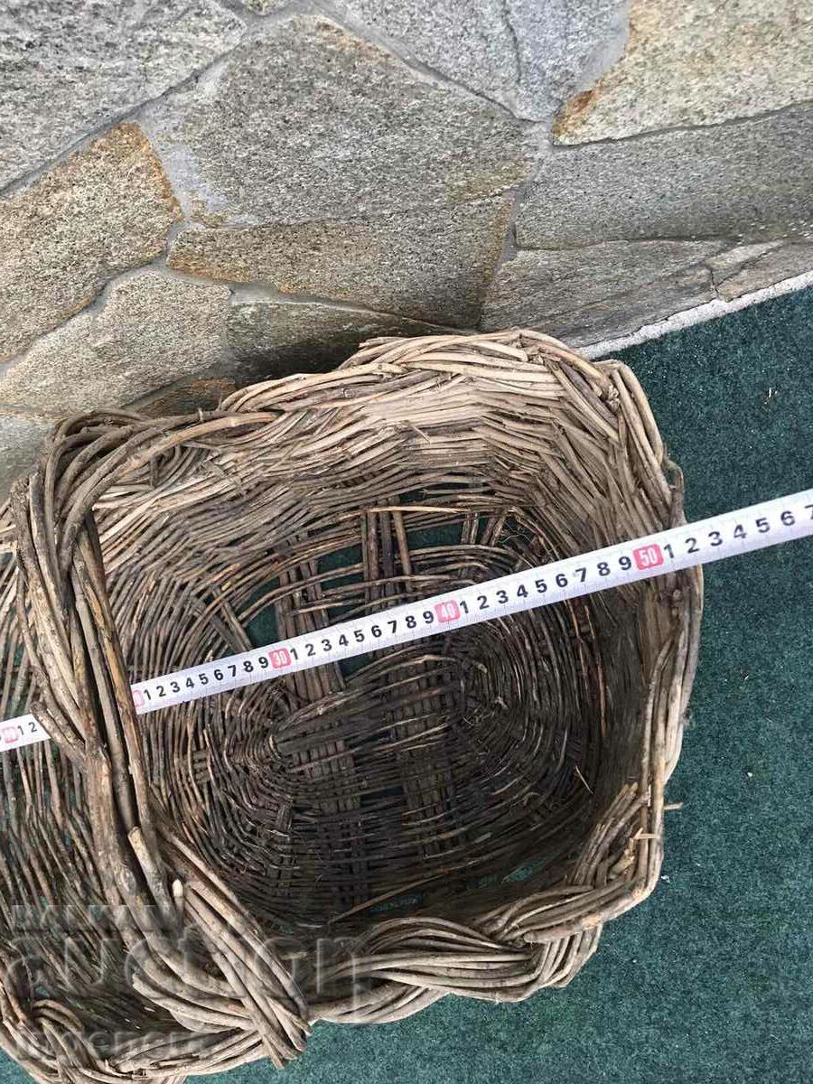 BASKET WICKED BASKET ANTIQUE with price 18.00 BGN | € 9.20 BASKET WICKED BASKET ANTIQUE with price 18.00 BGN | € 9.20