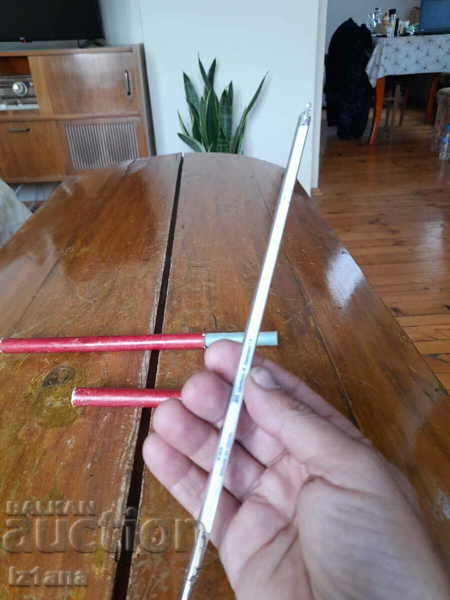 Delivery of Old thermometer Delivery of Old thermometer