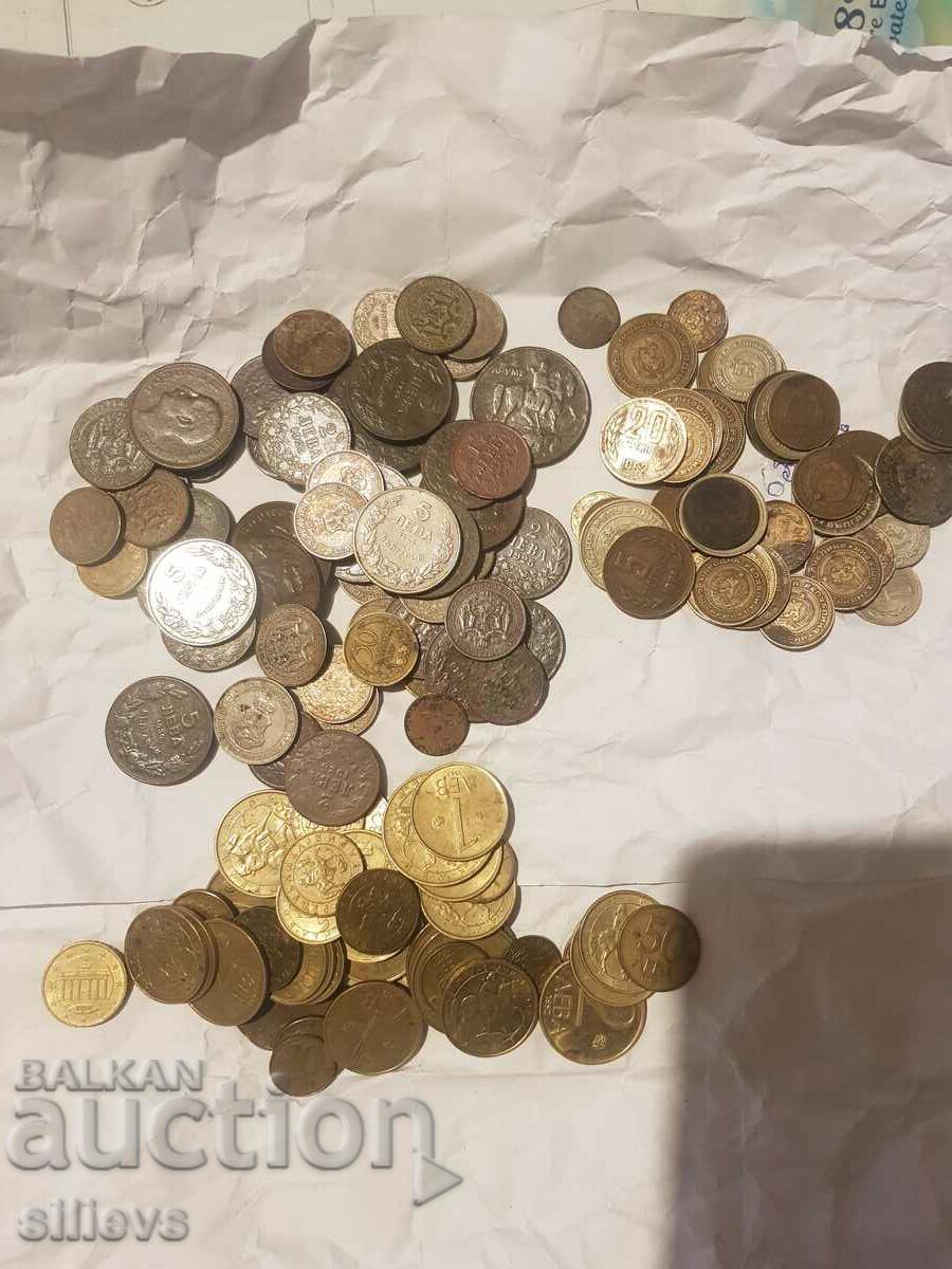 Lot of 150 Bulgarian coins