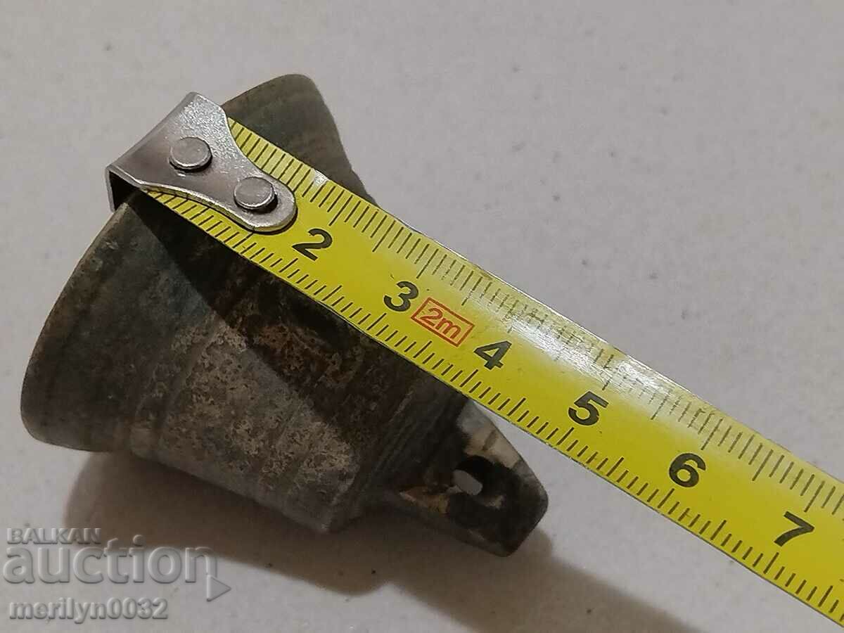 Παράδοση Παλιά χάλκινη καμπάνα, καμπάνα, τσαν, παλαμάκια, κουδούνι Παράδοση Παλιά χάλκινη καμπάνα, καμπάνα, τσαν, παλαμάκια, κουδούνι