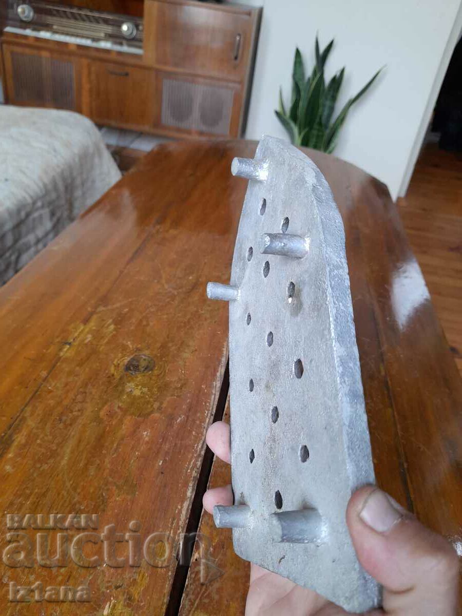 Παλιό σιδερένιο σταντ - 5